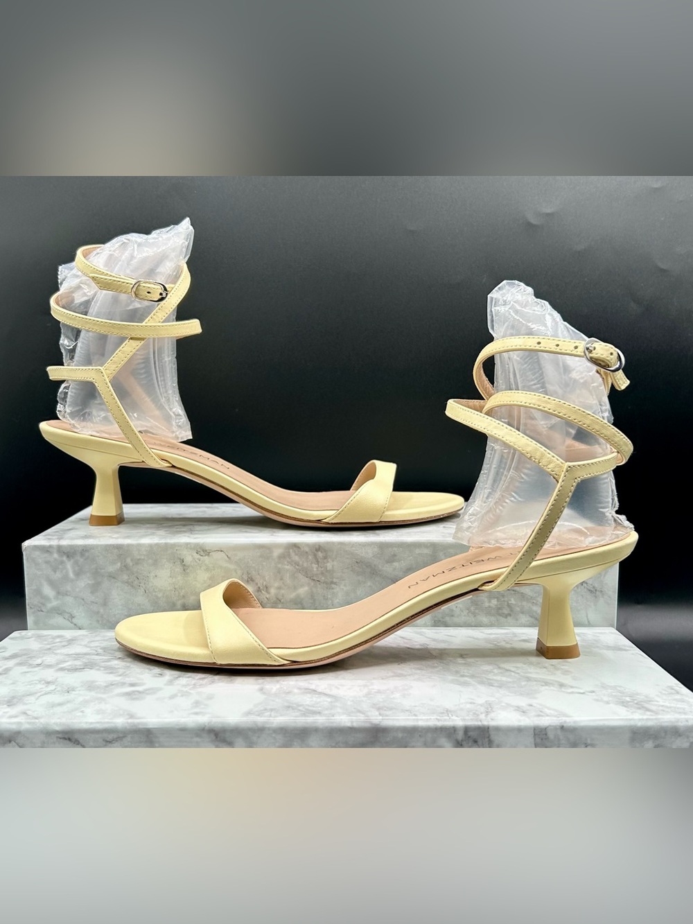 STUART WEITZMAN Nudist Wrap 50 Kitten Heel Leather Sandals Round-Toe. 9B - Picture 4 of 10